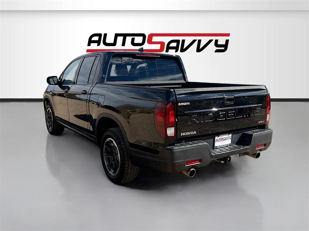 used 2024 Honda Ridgeline car, priced at $27,000
