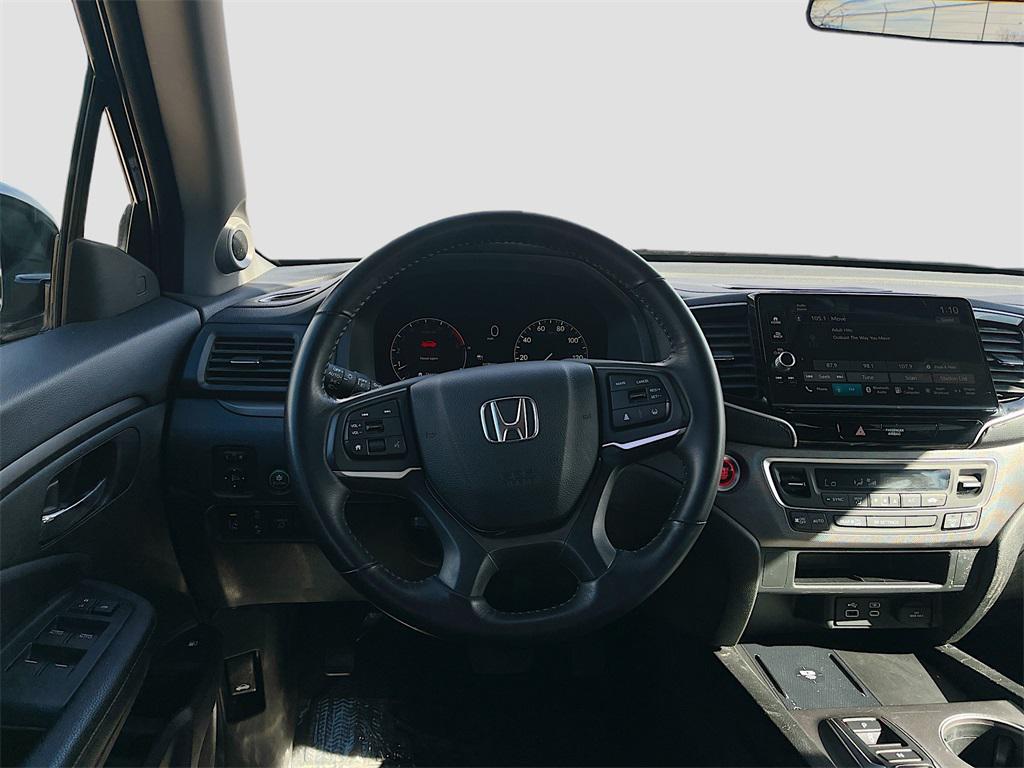 used 2024 Honda Ridgeline car, priced at $27,000