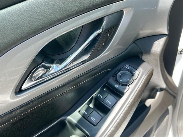used 2021 Chevrolet Traverse car, priced at $26,700
