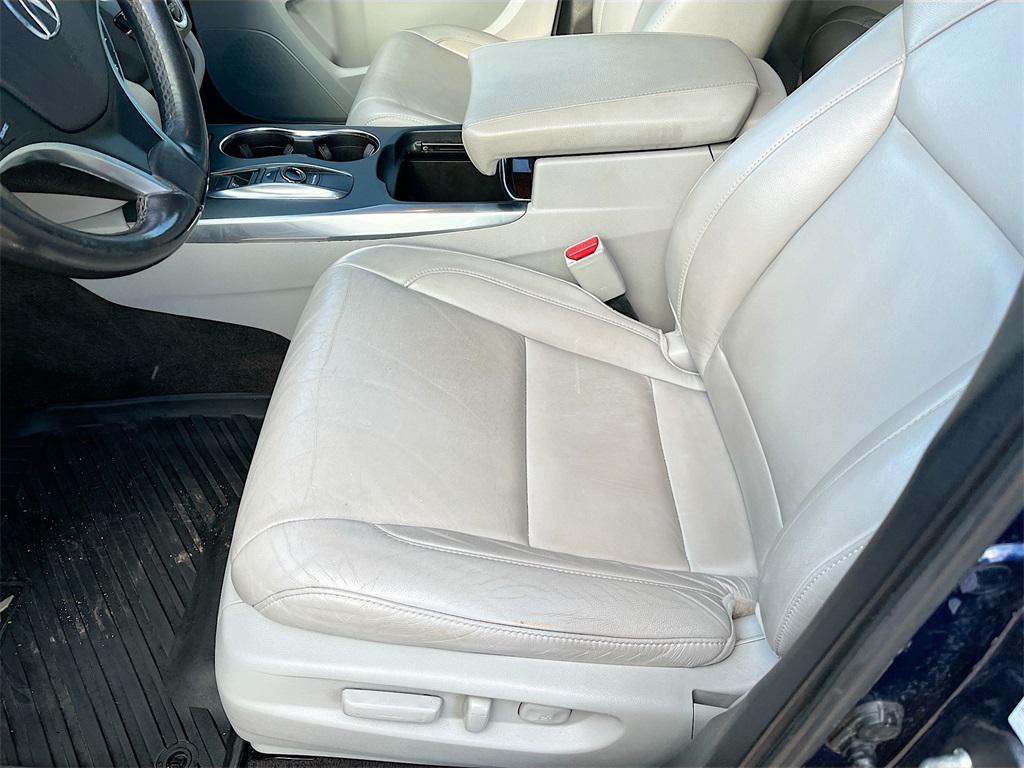 used 2018 Acura MDX car, priced at $18,500