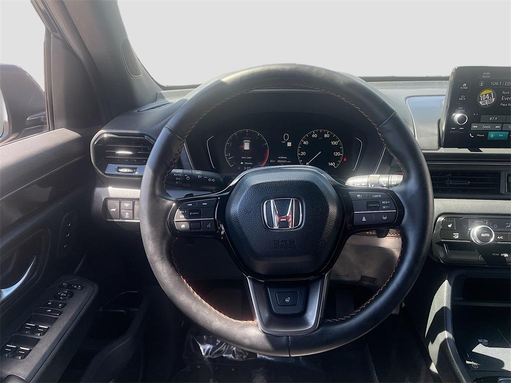 used 2025 Honda Pilot car, priced at $40,000