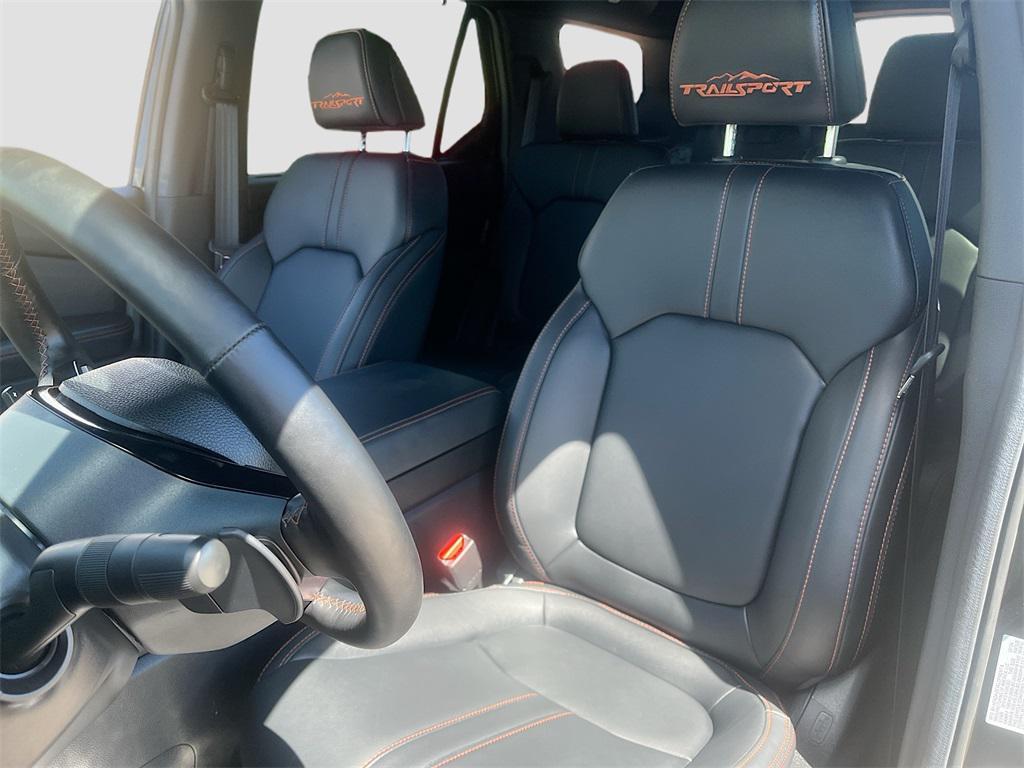 used 2025 Honda Pilot car, priced at $40,000
