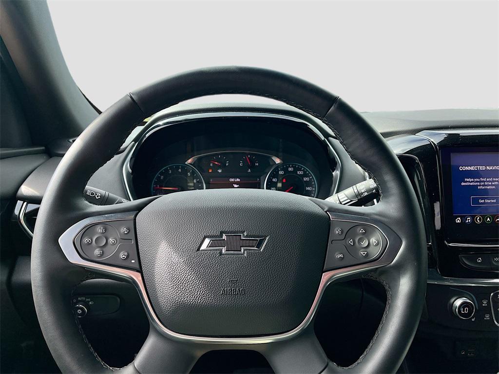 used 2023 Chevrolet Traverse car, priced at $34,000