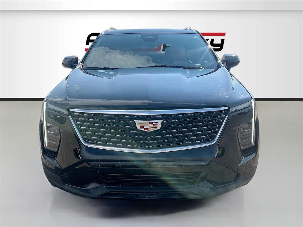 used 2024 Cadillac XT4 car, priced at $33,600