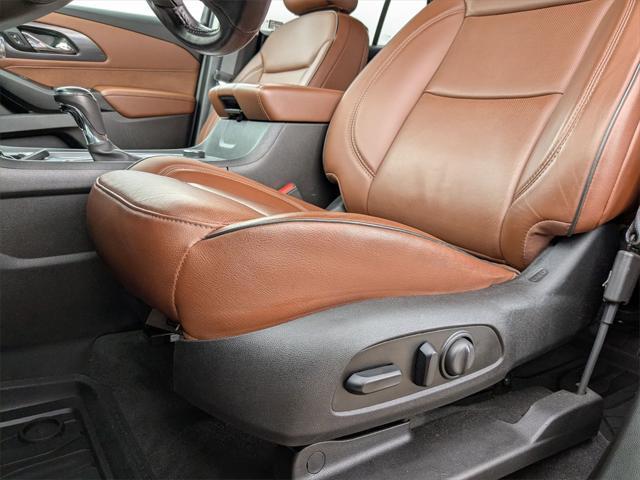 used 2020 Chevrolet Traverse car, priced at $30,000