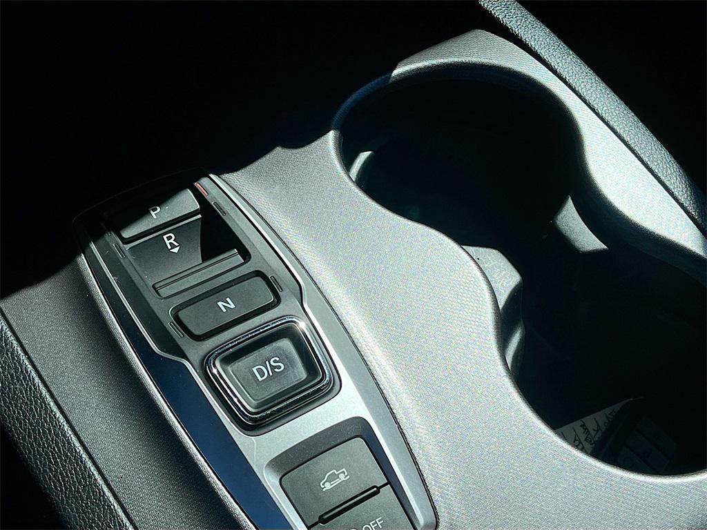 used 2022 Honda Ridgeline car, priced at $27,300