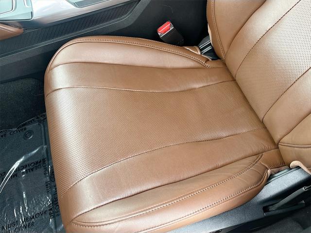 used 2022 Acura MDX car, priced at $32,700