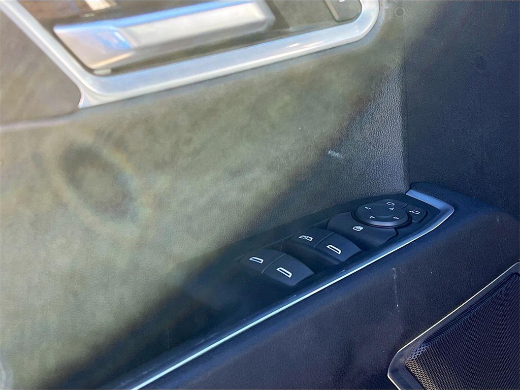 used 2022 Chevrolet Silverado 1500 car, priced at $35,600