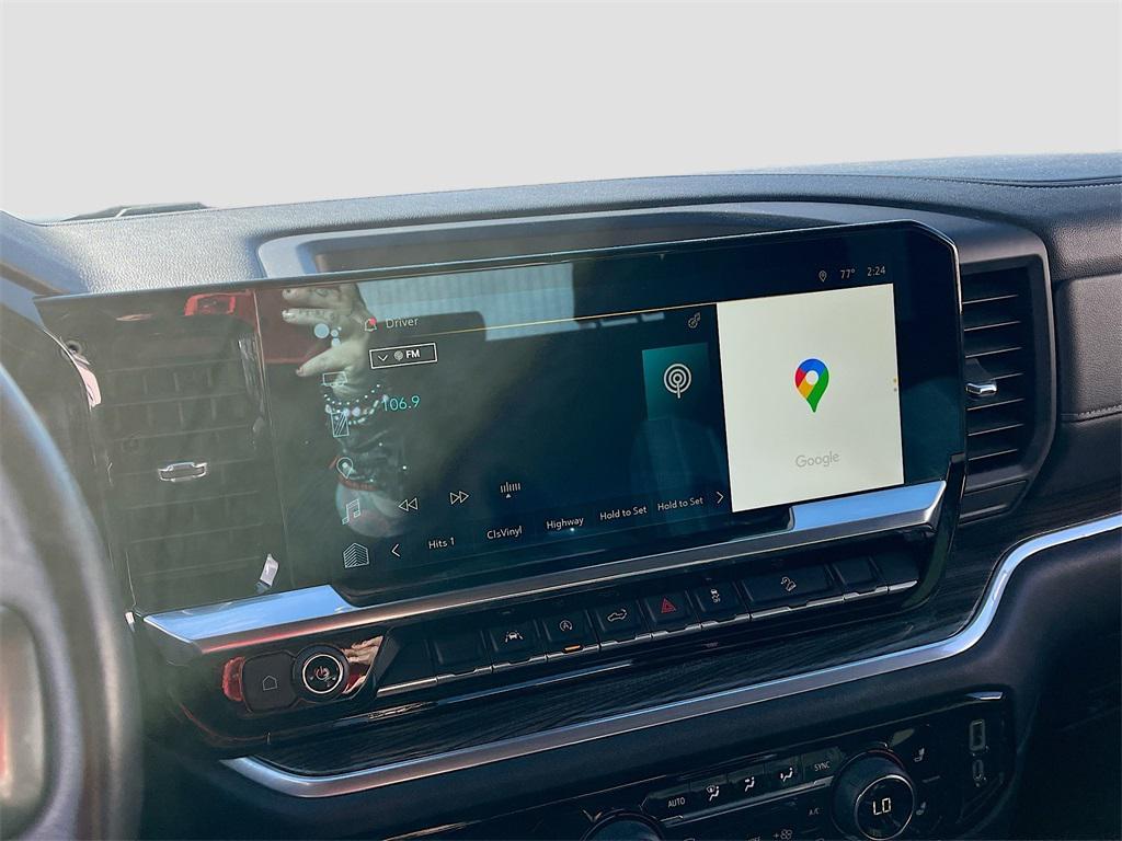 used 2022 Chevrolet Silverado 1500 car, priced at $35,600