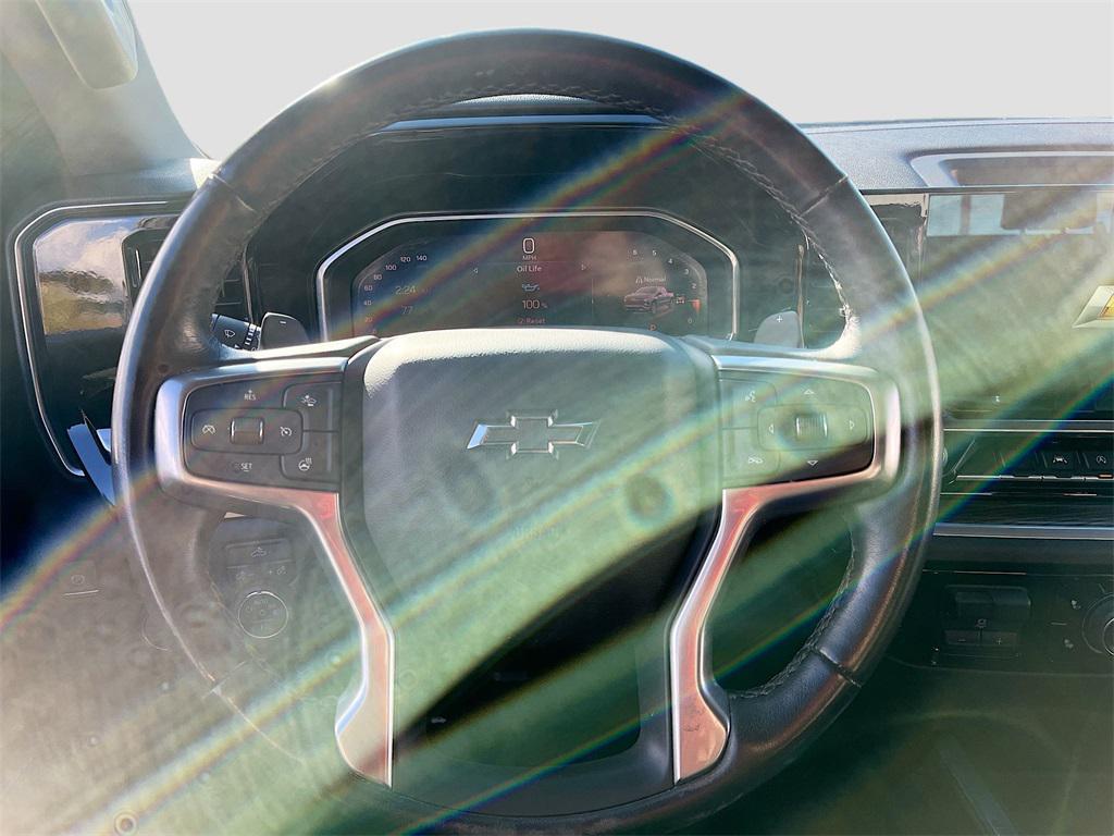 used 2022 Chevrolet Silverado 1500 car, priced at $35,600