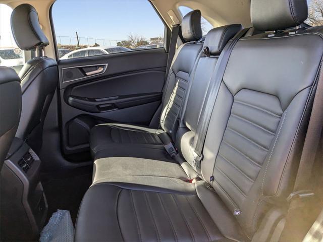 used 2024 Ford Edge car, priced at $30,000