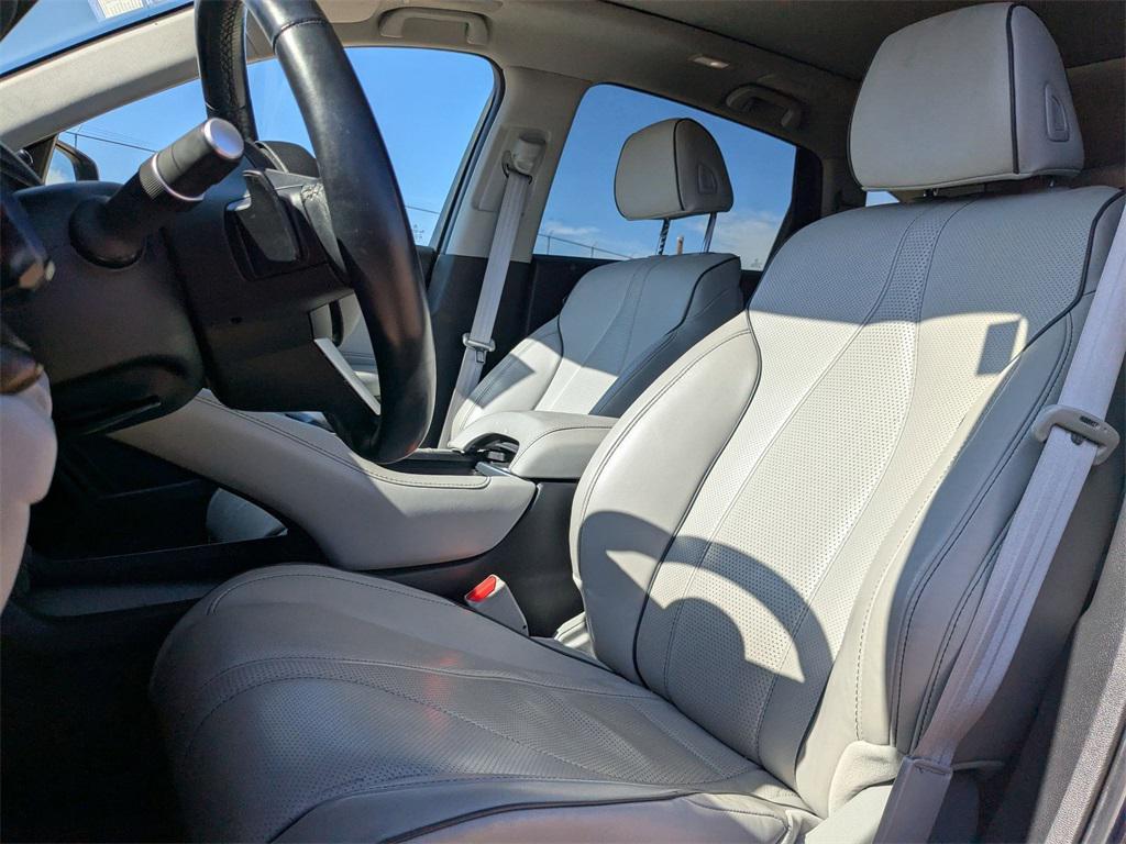 used 2021 Acura RDX car, priced at $25,600