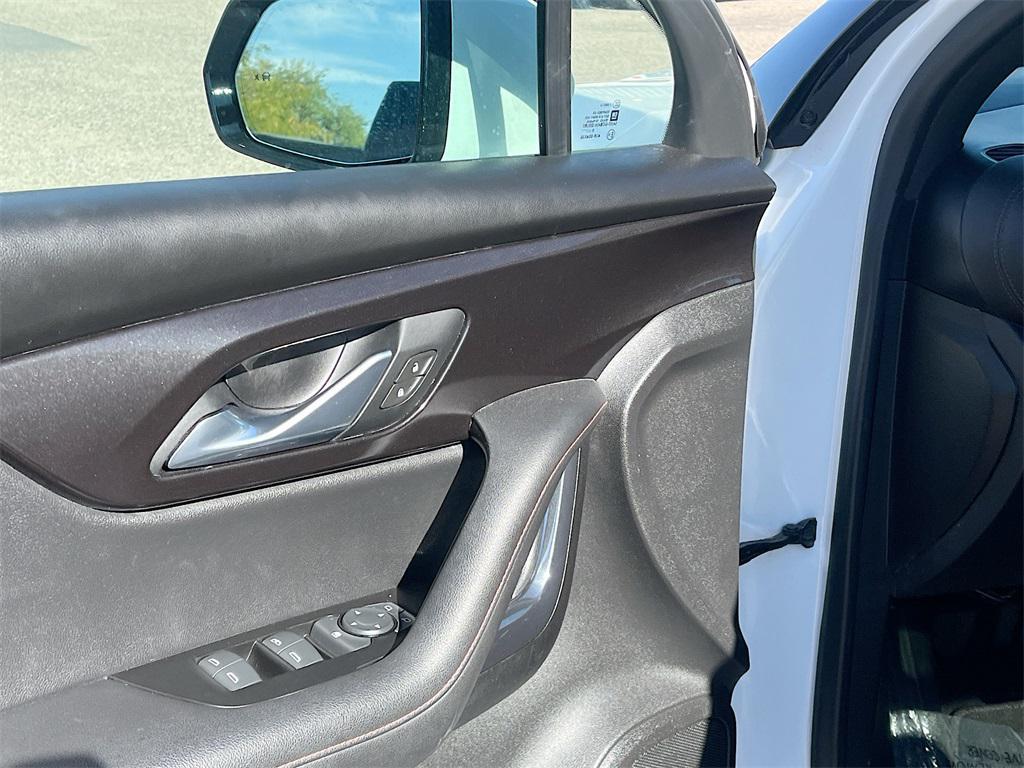 used 2021 Chevrolet Blazer car, priced at $25,400