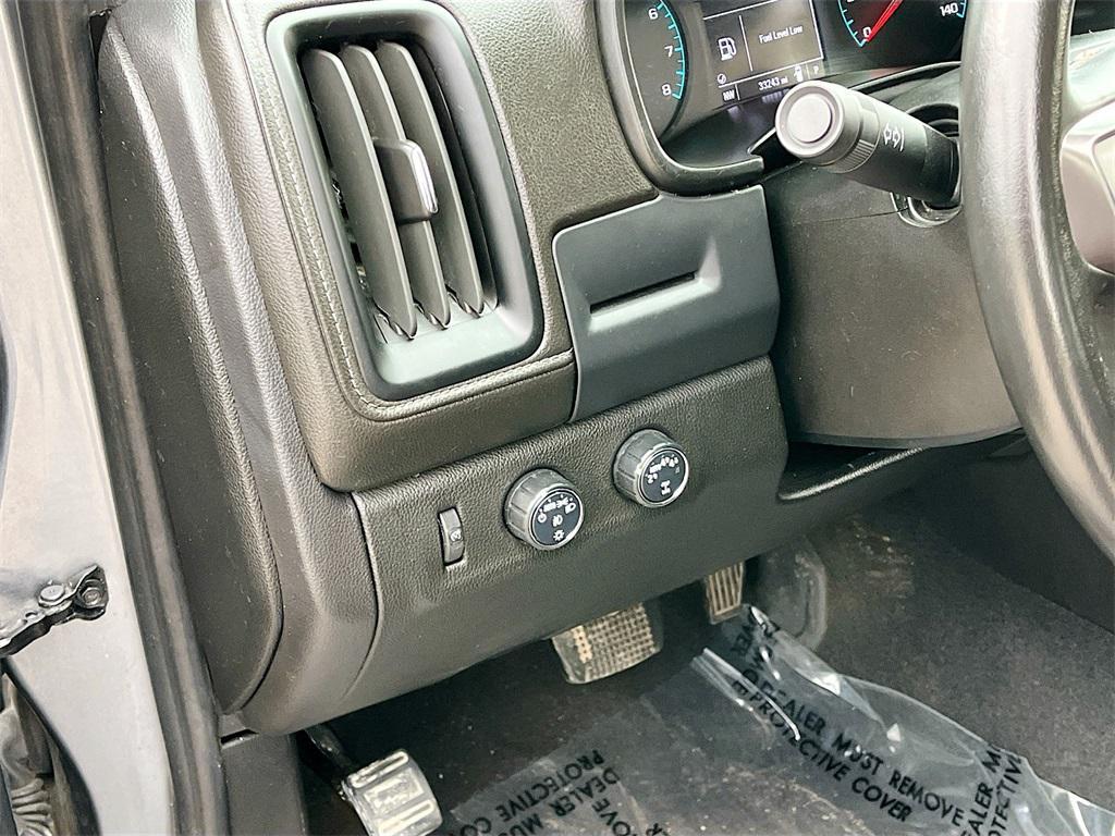 used 2022 GMC Canyon car, priced at $29,200