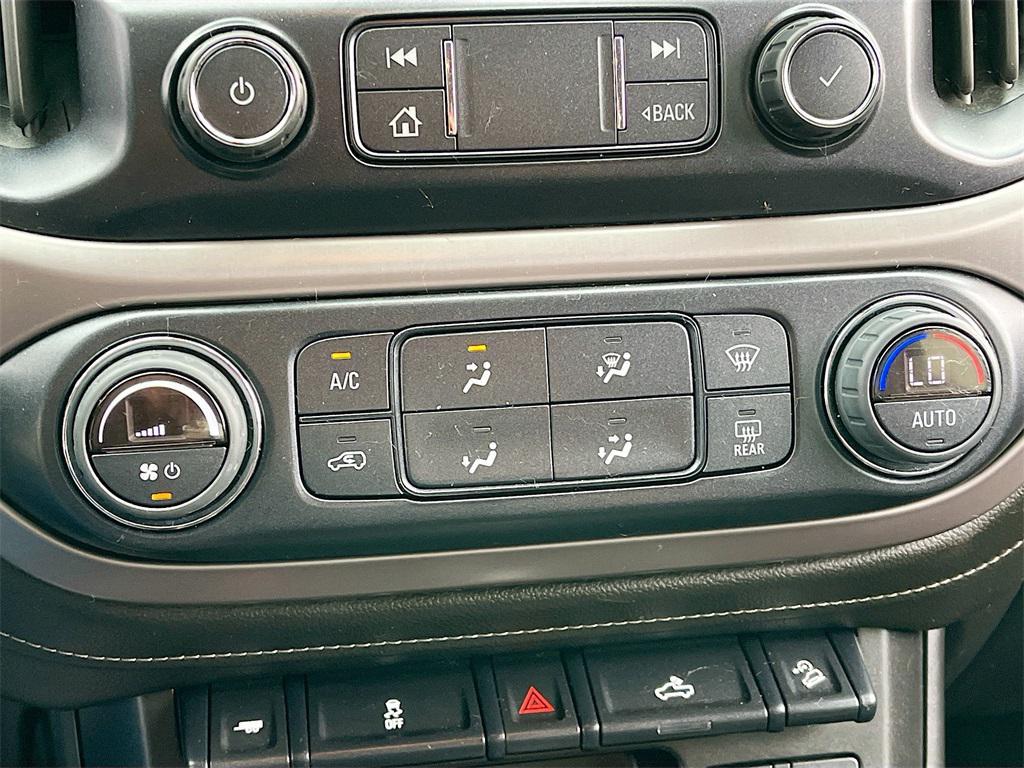 used 2022 GMC Canyon car, priced at $29,200