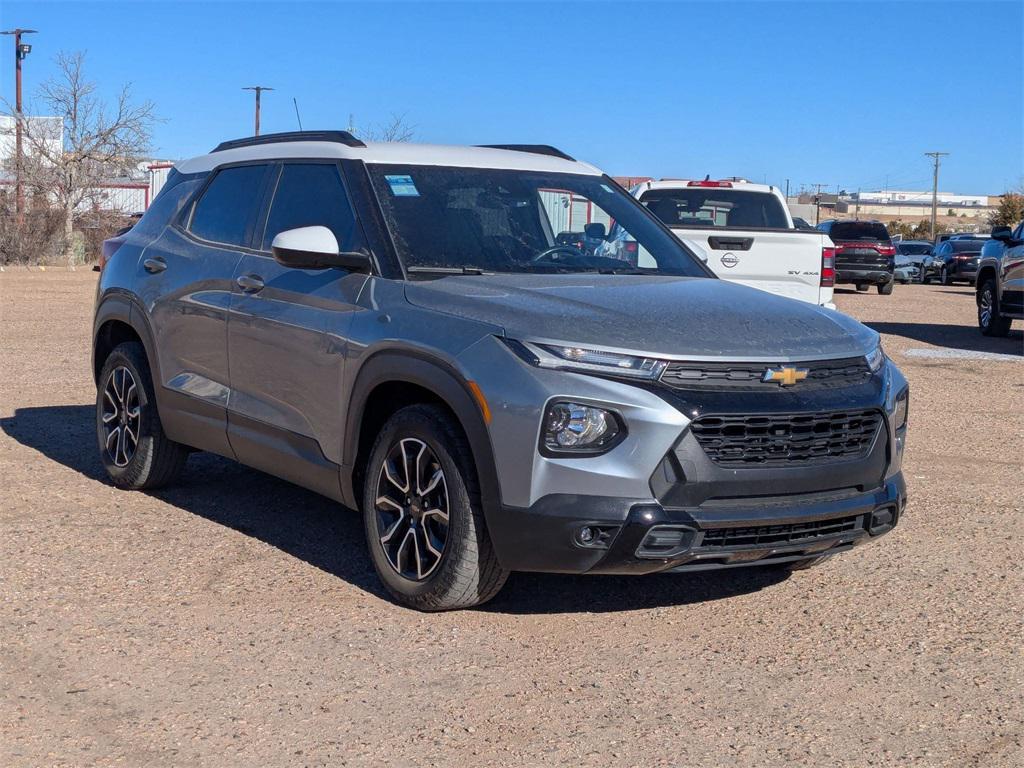 used 2023 Chevrolet TrailBlazer car, priced at $18,300