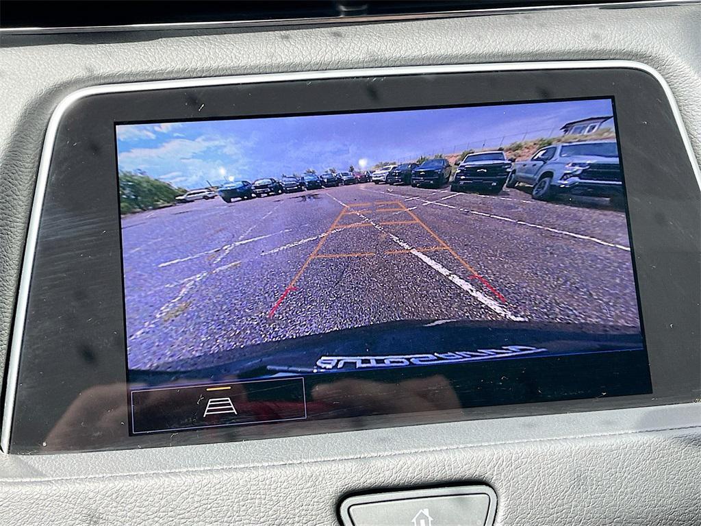 used 2023 Cadillac XT4 car, priced at $27,700