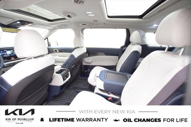 new 2025 Kia Carnival Hybrid car, priced at $55,265