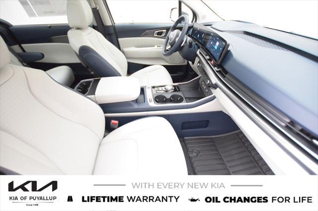 new 2025 Kia Carnival Hybrid car, priced at $55,265