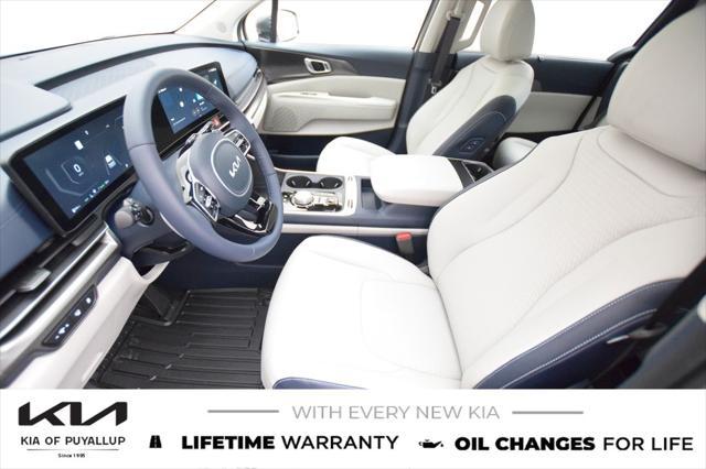new 2025 Kia Carnival Hybrid car, priced at $55,265