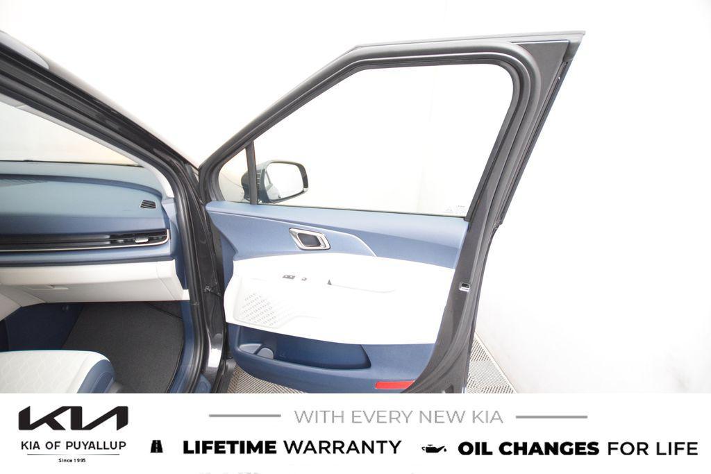 new 2026 Kia Carnival car, priced at $42,890