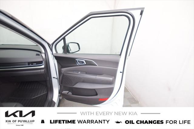 new 2026 Kia Carnival car, priced at $49,315