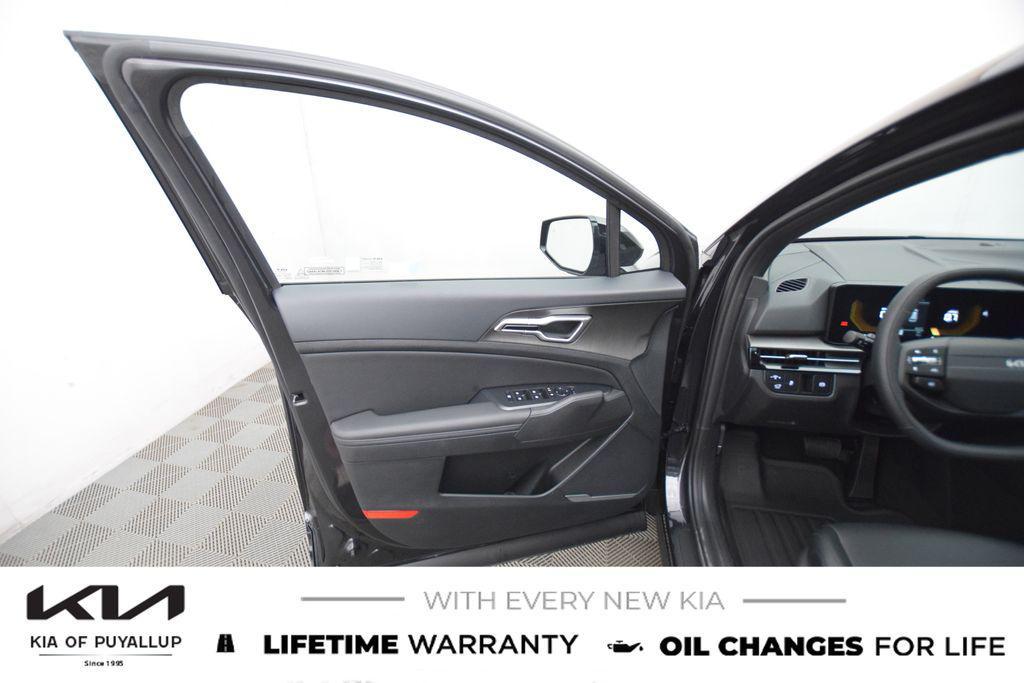 new 2026 Kia Sportage car, priced at $36,275