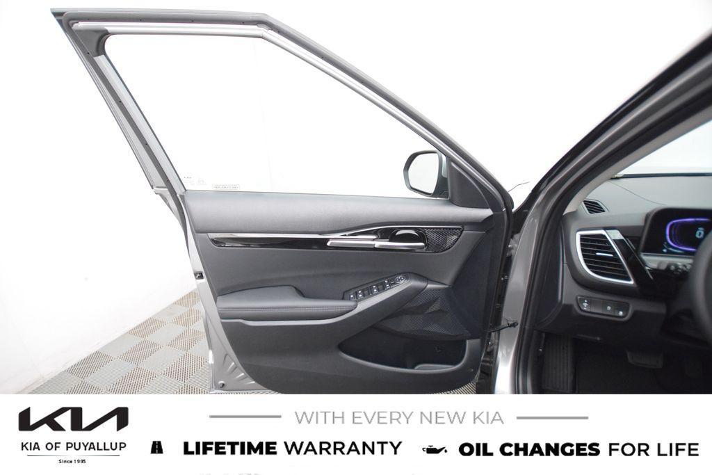new 2026 Kia Seltos car, priced at $28,475