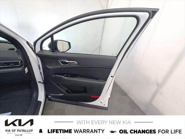new 2025 Kia Sportage car, priced at $42,025