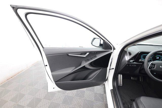 new 2024 Kia Niro car, priced at $36,495