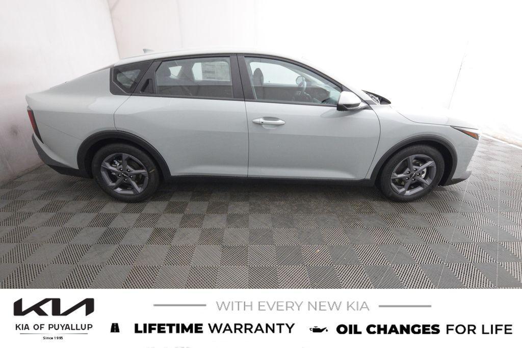 new 2025 Kia K4 car, priced at $24,185