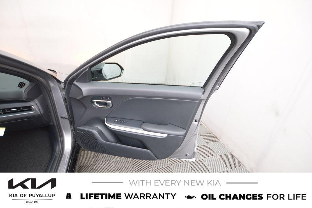 new 2025 Kia K4 car, priced at $28,385