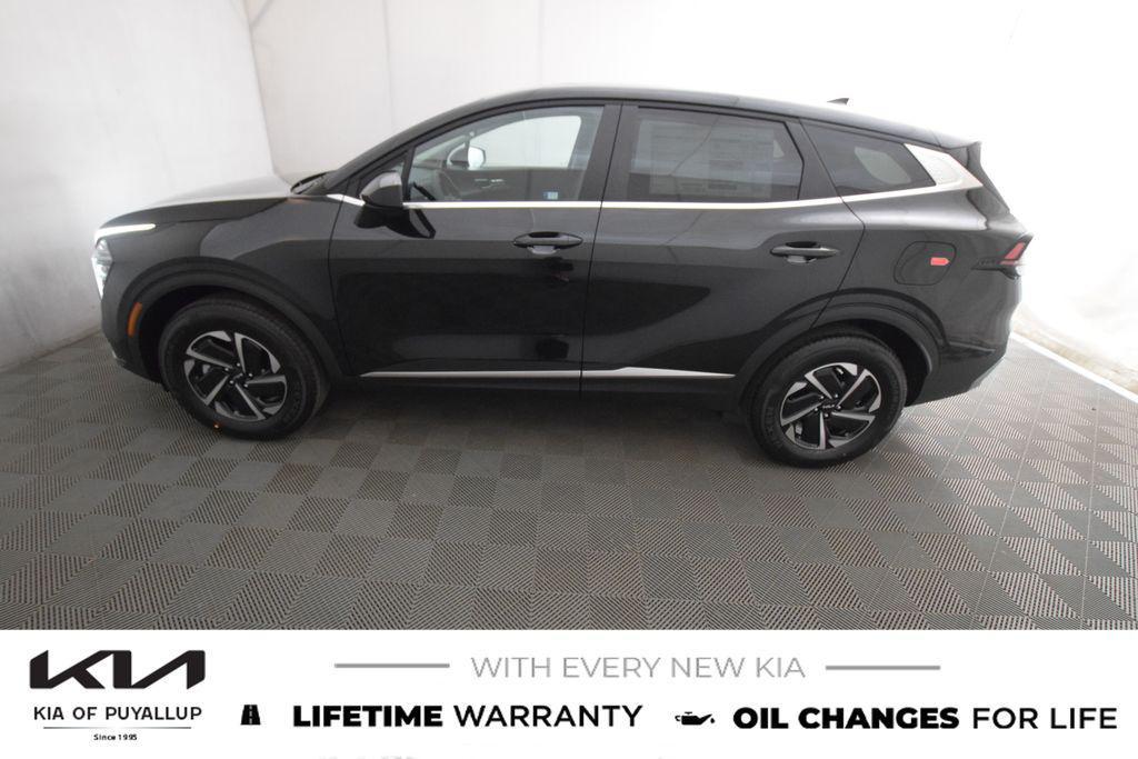 new 2025 Kia Sportage Hybrid car, priced at $32,330