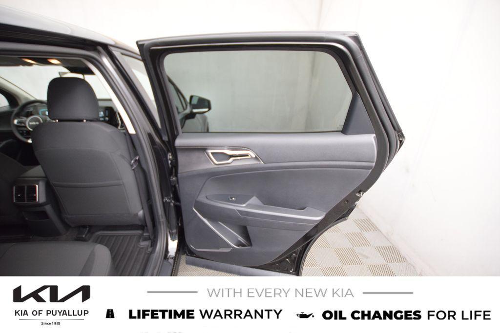 new 2025 Kia Sportage Hybrid car, priced at $32,330