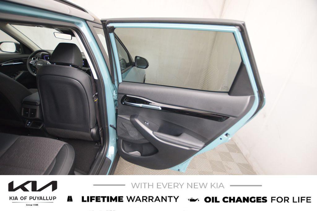 new 2026 Kia Seltos car, priced at $29,090