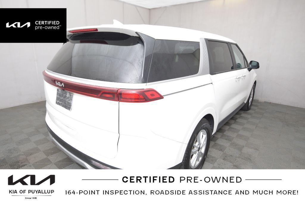 used 2024 Kia Carnival car, priced at $33,398