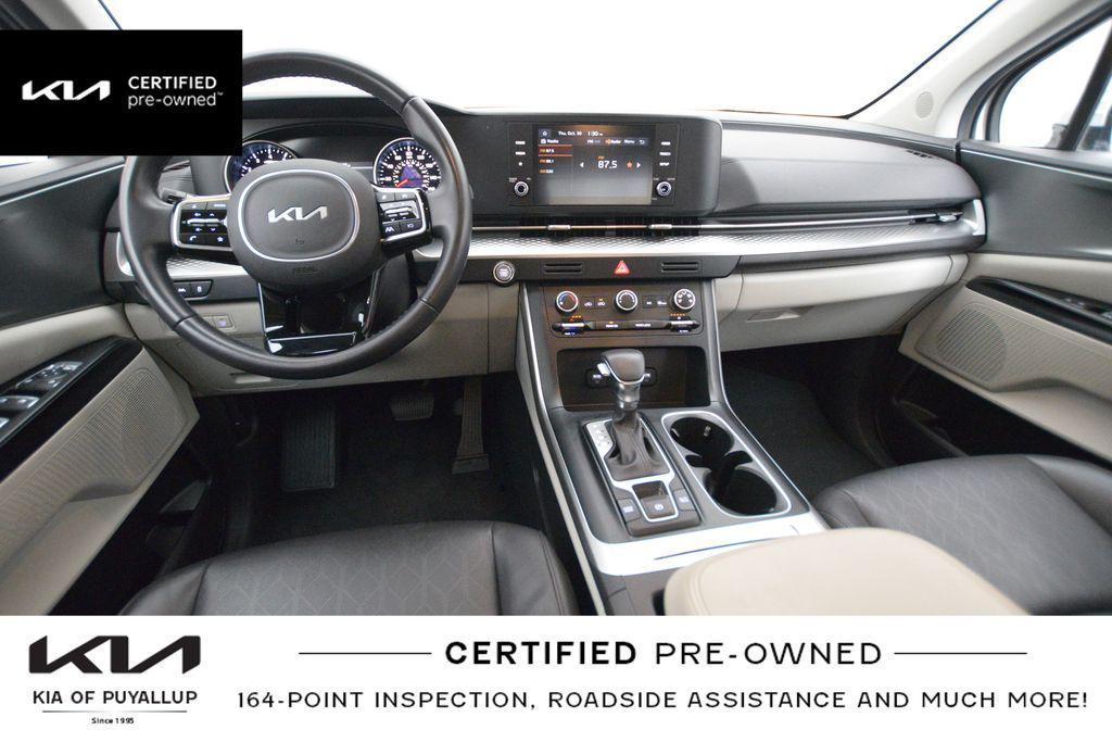 used 2024 Kia Carnival car, priced at $33,398