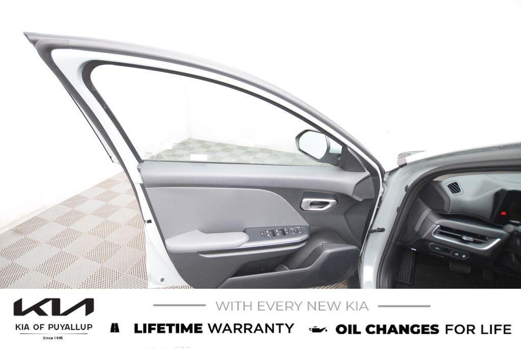 new 2025 Kia K4 car, priced at $24,185