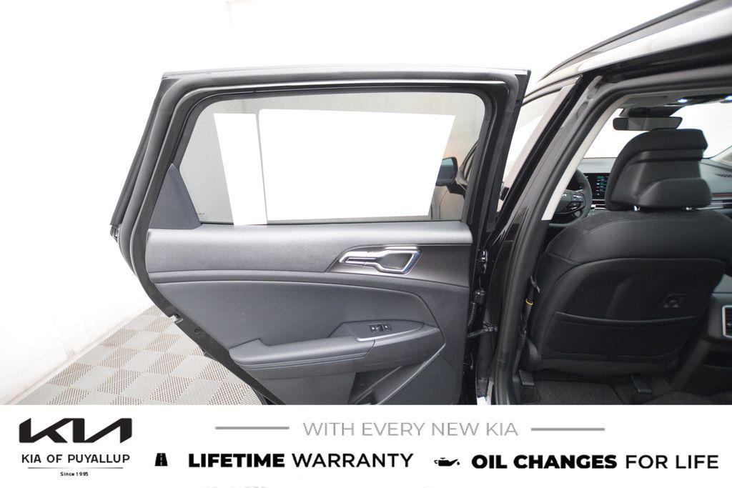 new 2026 Kia Sportage Hybrid car, priced at $42,355