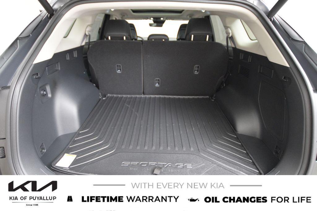 new 2026 Kia Sportage Hybrid car, priced at $42,355