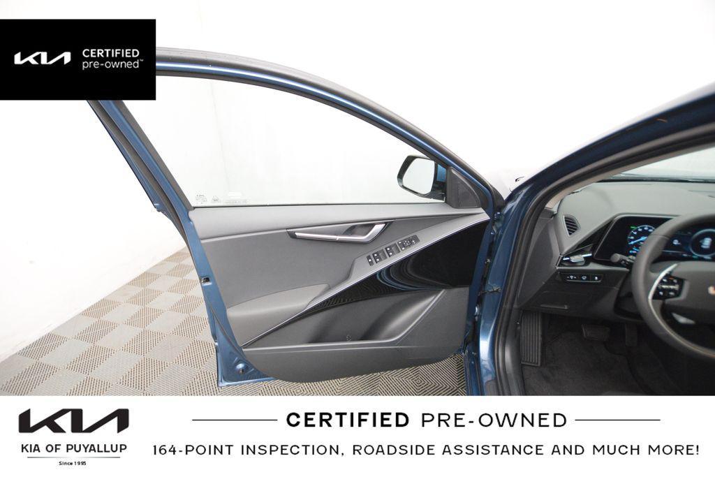 used 2025 Kia Niro EV car, priced at $29,998