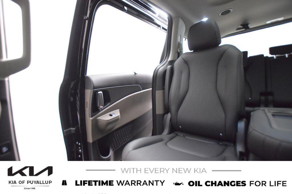 new 2026 Kia Carnival car, priced at $48,285