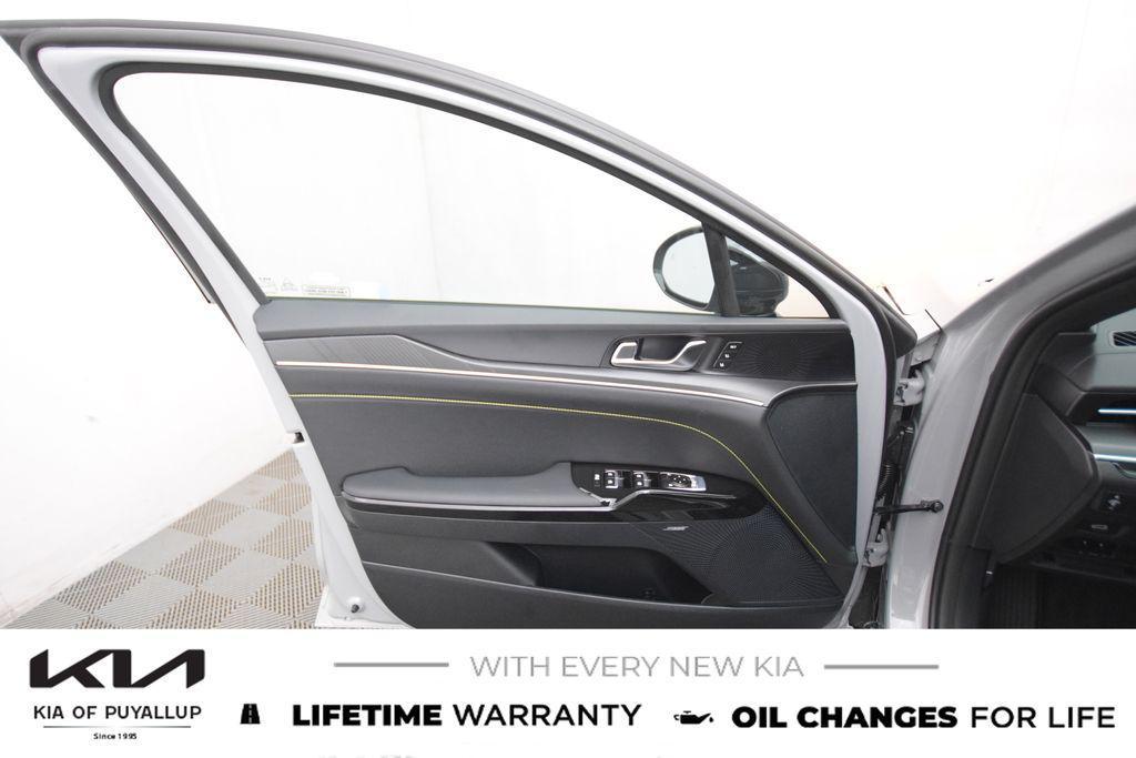 new 2026 Kia K5 car, priced at $39,805