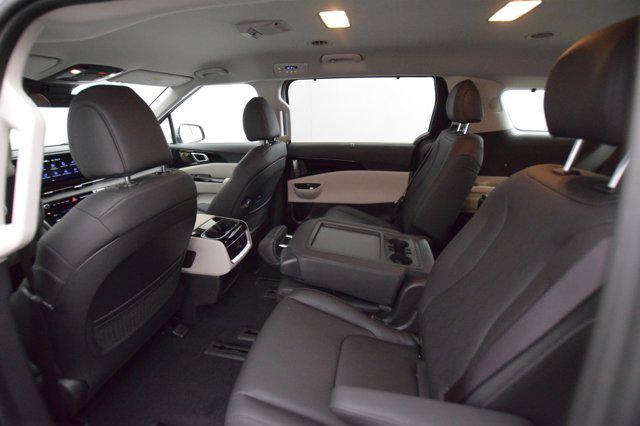 new 2024 Kia Carnival car, priced at $41,215