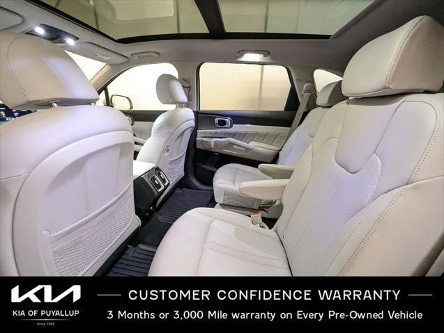 used 2022 Kia Sorento Plug-In Hybrid car, priced at $34,998