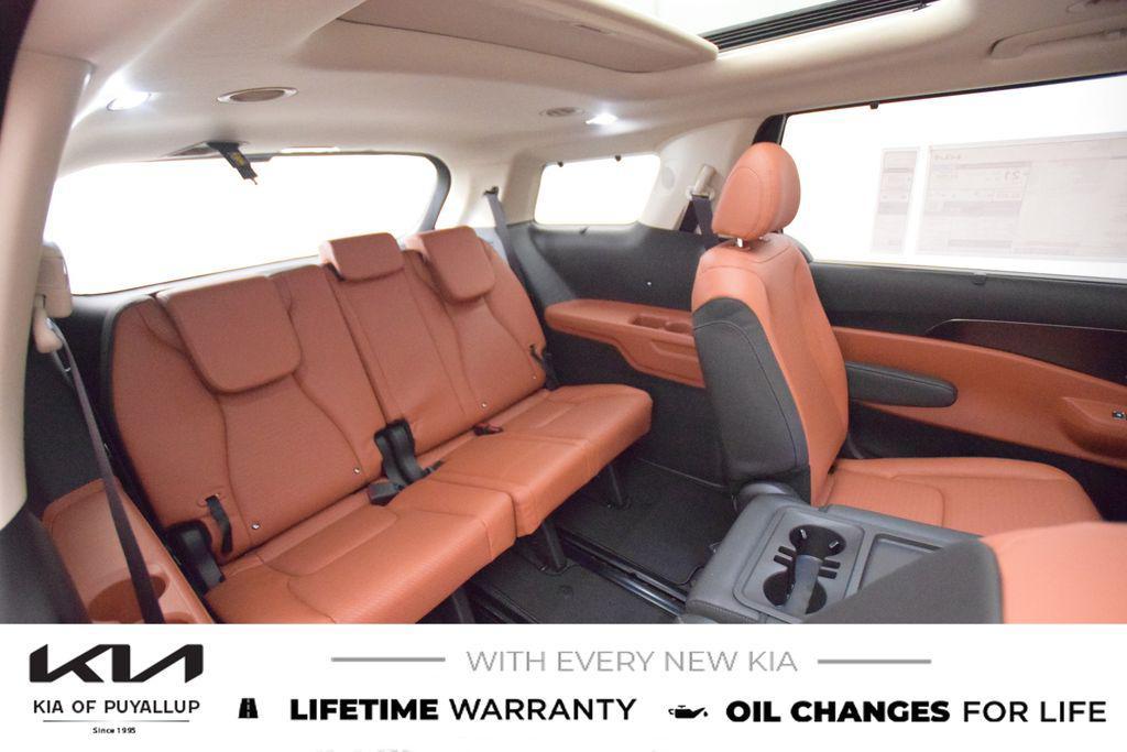 new 2026 Kia Carnival car, priced at $53,285