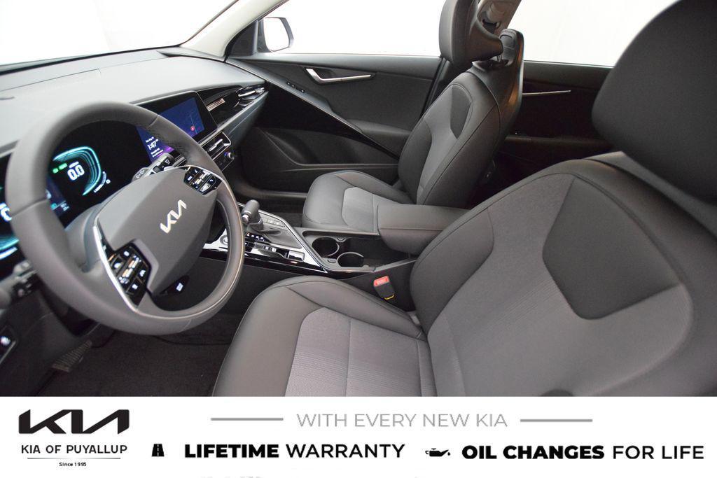 new 2025 Kia Niro car, priced at $31,830