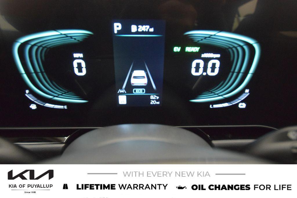 new 2025 Kia Niro car, priced at $31,830