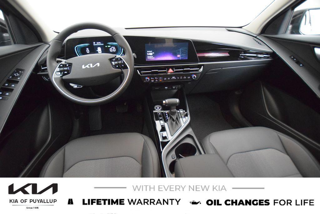 new 2025 Kia Niro car, priced at $31,830