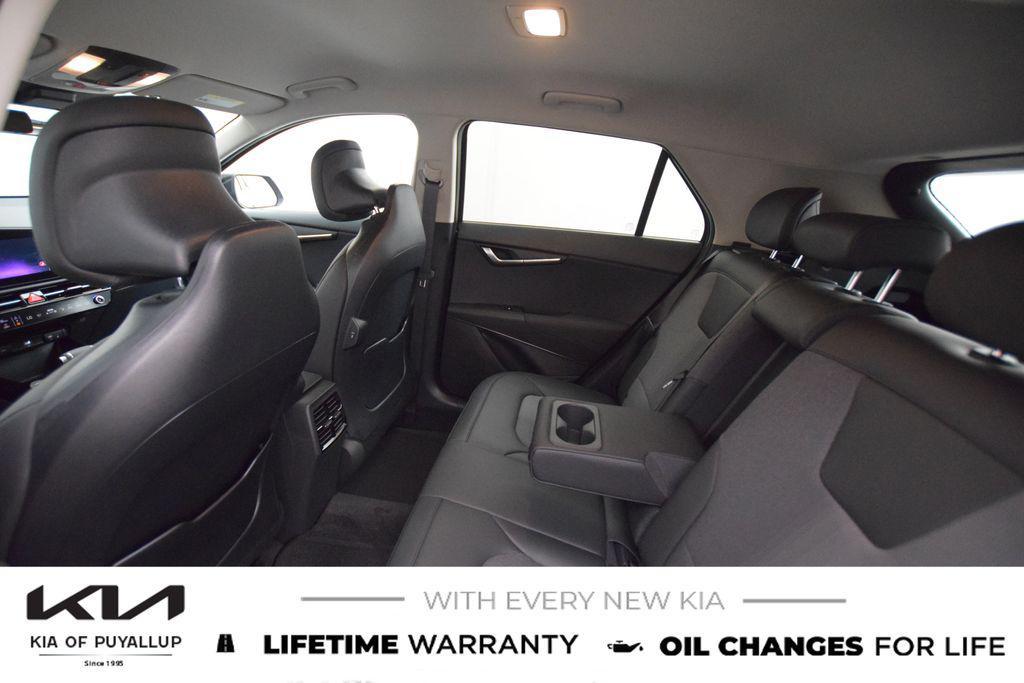 new 2025 Kia Niro car, priced at $31,830